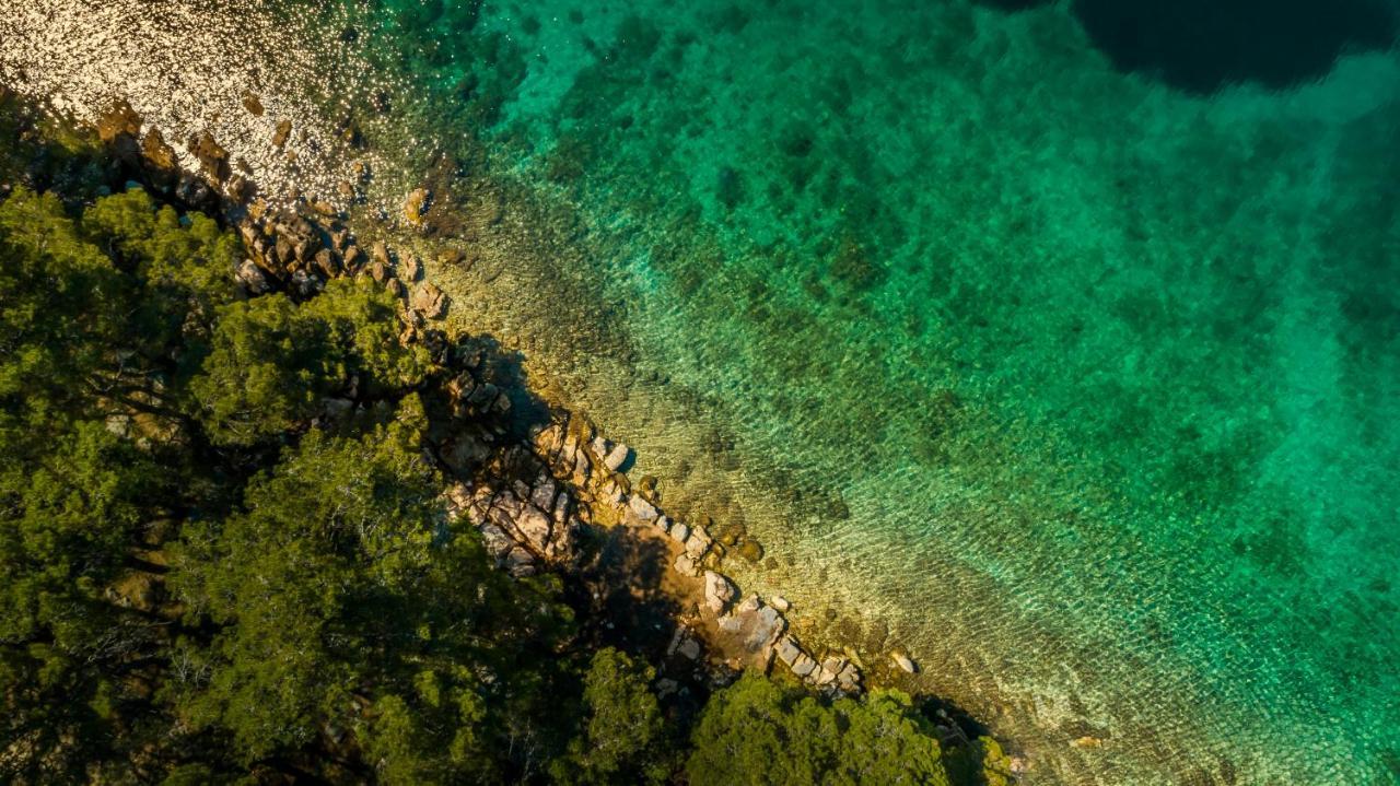 Valamar Amicor Resort Stari Grad  Buitenkant foto